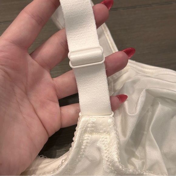 Wacoal 85567 Awareness Full Figure Seamless 36H - Picture 10 of 10